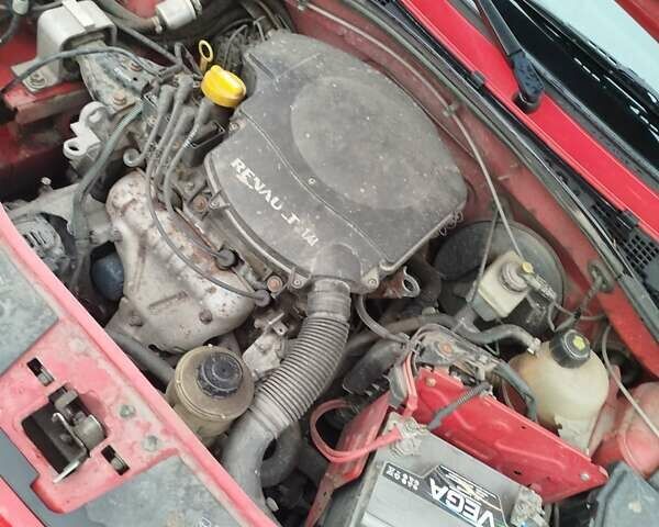 Красный Дачия Сандеро, объемом двигателя 1.4 л и пробегом 290 тыс. км за 3650 $, фото 7 на Automoto.ua