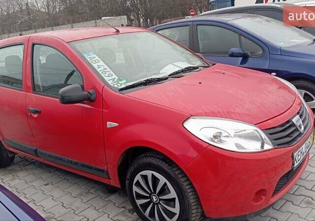 Красный Дачия Сандеро, объемом двигателя 1.15 л и пробегом 115 тыс. км за 4500 $, фото 4 на Automoto.ua