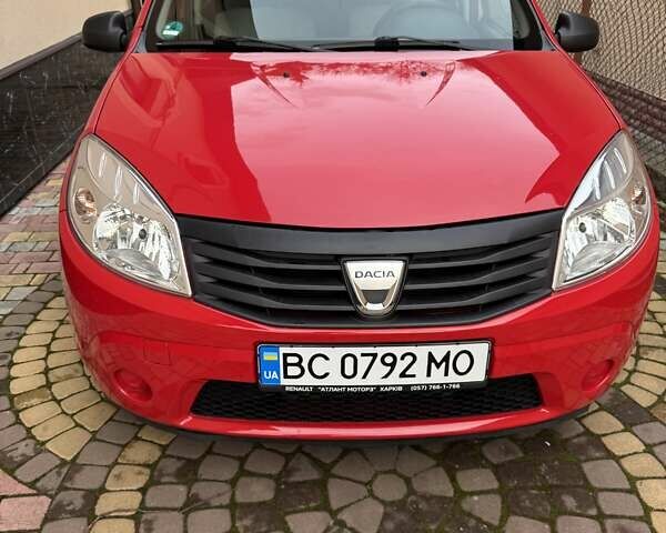Червоний Дачія Sandero, об'ємом двигуна 1.4 л та пробігом 131 тис. км за 4000 $, фото 4 на Automoto.ua