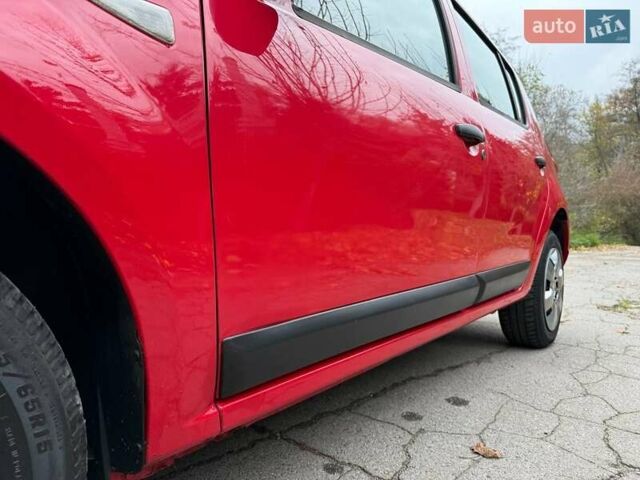 Красный Дачия Сандеро, объемом двигателя 1.39 л и пробегом 164 тыс. км за 4100 $, фото 24 на Automoto.ua
