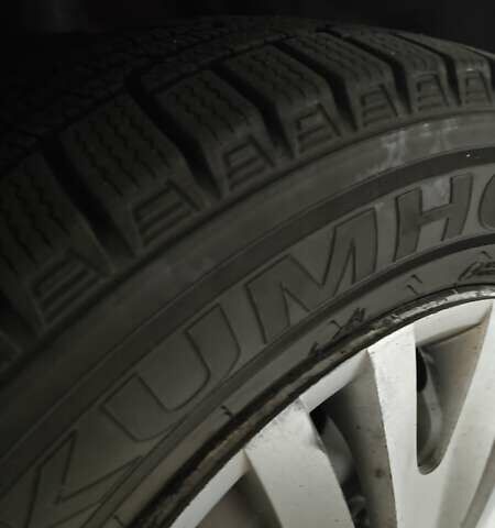 Красный Дачия Сандеро, объемом двигателя 1.4 л и пробегом 115 тыс. км за 3500 $, фото 5 на Automoto.ua