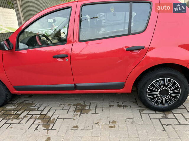 Червоний Дачія Sandero, об'ємом двигуна 1.4 л та пробігом 182 тис. км за 4300 $, фото 9 на Automoto.ua