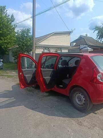 Червоний Дачія Sandero, об'ємом двигуна 1.39 л та пробігом 260 тис. км за 3650 $, фото 15 на Automoto.ua