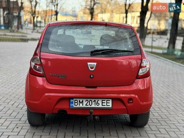 Красный Дачия Сандеро, объемом двигателя 1.15 л и пробегом 230 тыс. км за 3300 $, фото 3 на Automoto.ua