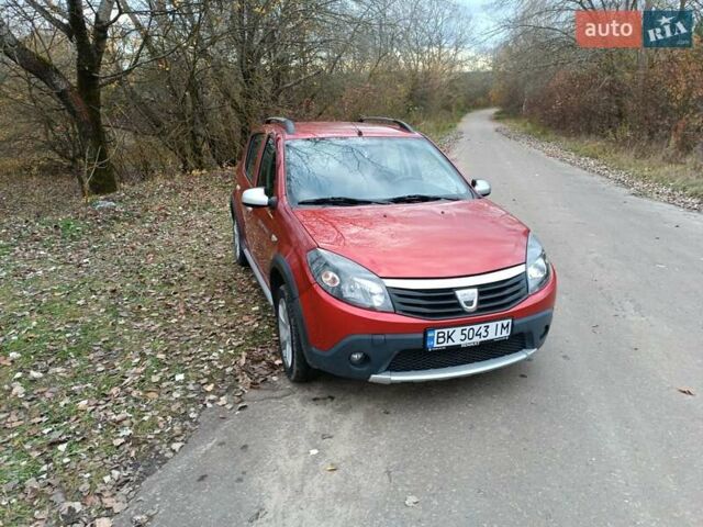 Красный Дачия Сандеро, объемом двигателя 1.6 л и пробегом 145 тыс. км за 7200 $, фото 34 на Automoto.ua