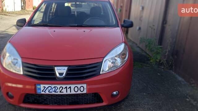 Красный Дачия Сандеро, объемом двигателя 1.2 л и пробегом 168 тыс. км за 4250 $, фото 5 на Automoto.ua