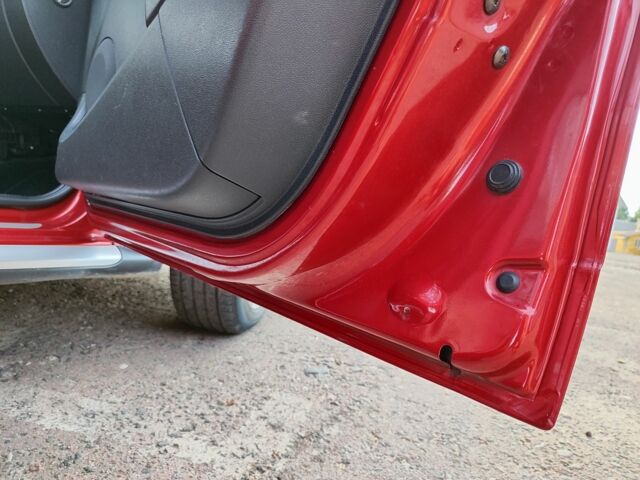 Красный Дачия Сандеро, объемом двигателя 6 л и пробегом 157 тыс. км за 6350 $, фото 2 на Automoto.ua