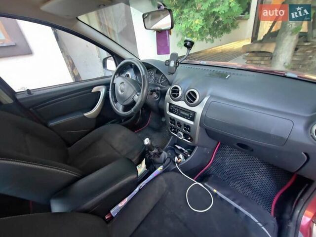 Червоний Дачія Sandero, об'ємом двигуна 1.46 л та пробігом 225 тис. км за 6000 $, фото 1 на Automoto.ua