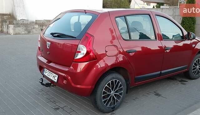 Красный Дачия Сандеро, объемом двигателя 1.2 л и пробегом 132 тыс. км за 4500 $, фото 11 на Automoto.ua