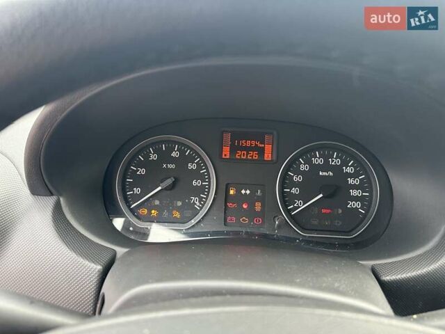 Дачия Сандеро 2011 в Виннице на Automoto.ua Красный Дачия Сандеро, объемом двигателя 1.6 л и пробегом 115 тыс. км за 6950 $, фото 18 на Automoto.ua