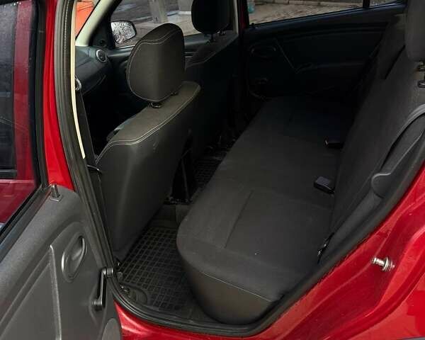 Червоний Дачія Sandero, об'ємом двигуна 1.6 л та пробігом 157 тис. км за 6750 $, фото 6 на Automoto.ua