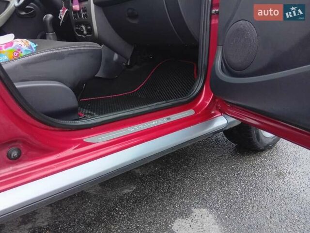 Червоний Дачія Sandero, об'ємом двигуна 1.6 л та пробігом 252 тис. км за 6750 $, фото 11 на Automoto.ua