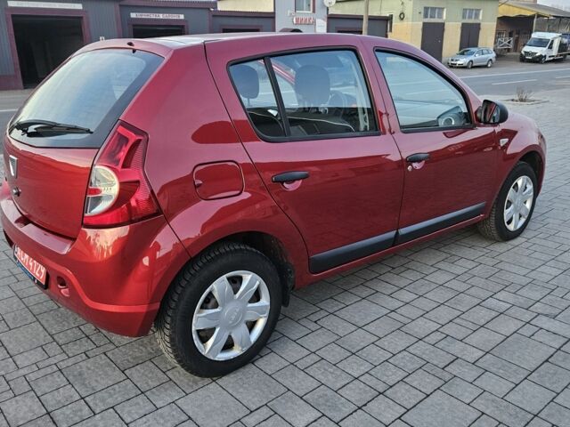 Червоний Дачія Sandero, об'ємом двигуна 0 л та пробігом 208 тис. км за 5200 $, фото 2 на Automoto.ua
