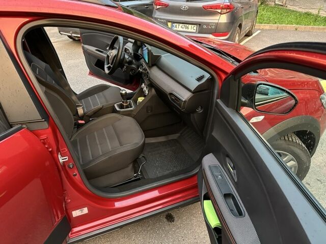 Червоний Дачія Sandero, об'ємом двигуна 1 л та пробігом 27 тис. км за 12750 $, фото 6 на Automoto.ua