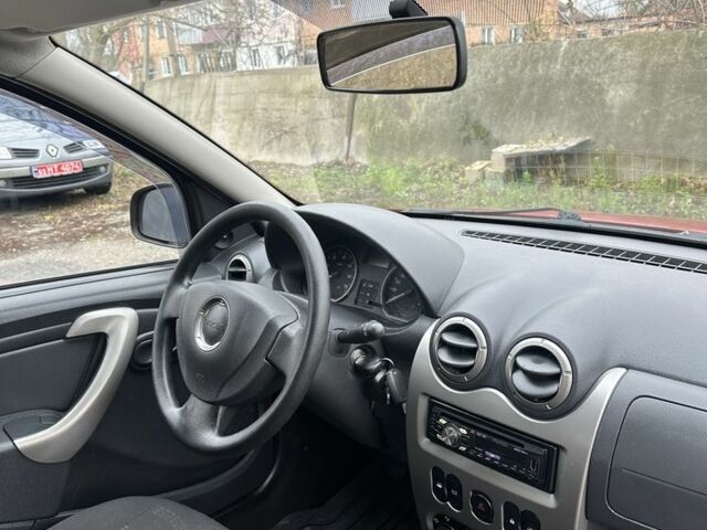 Красный Дачия Сандеро, объемом двигателя 1.6 л и пробегом 172 тыс. км за 6799 $, фото 9 на Automoto.ua