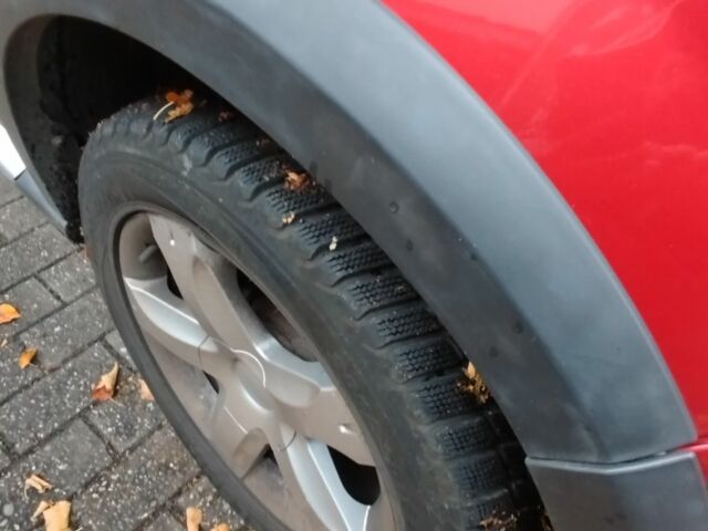 Червоний Дачія Sandero, об'ємом двигуна 2 л та пробігом 200 тис. км за 6398 $, фото 6 на Automoto.ua