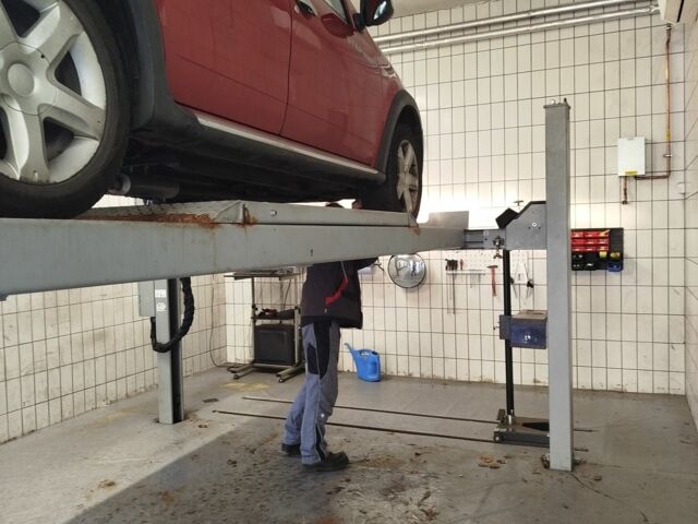 Червоний Дачія Sandero, об'ємом двигуна 2 л та пробігом 200 тис. км за 6398 $, фото 3 на Automoto.ua