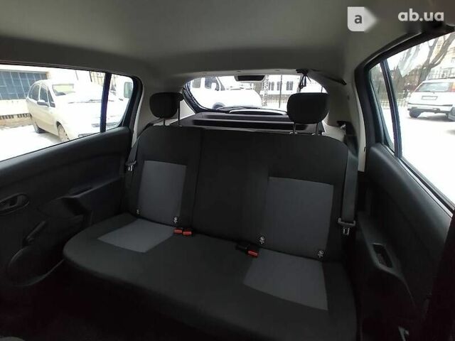 Дачия Сандеро 2016 в Знаменке на Automoto.ua Дачия Сандеро, объемом двигателя 1.2 л и пробегом 47 тыс. км за 6500 $, фото 20 на Automoto.ua