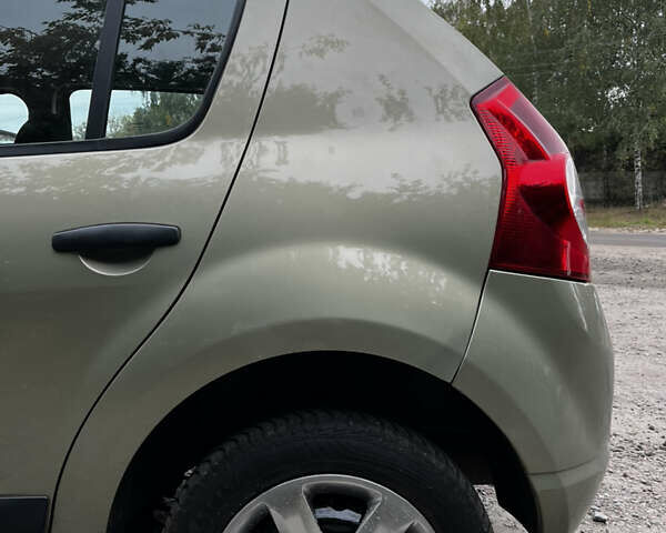 Дачія Sandero, об'ємом двигуна 1.4 л та пробігом 157 тис. км за 5450 $, фото 13 на Automoto.ua