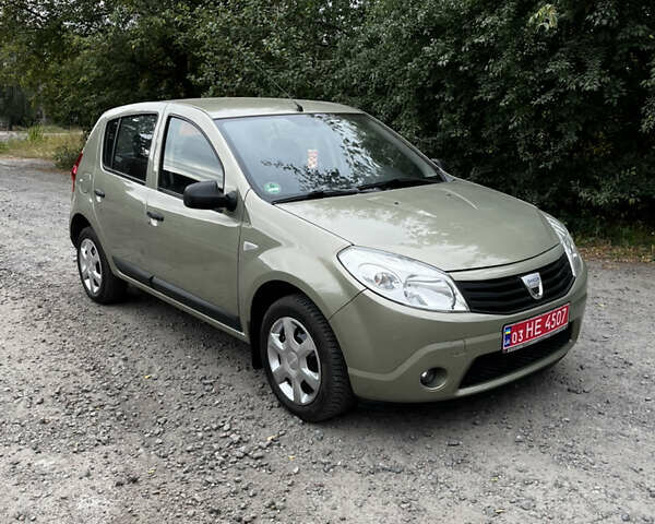 Дачія Sandero, об'ємом двигуна 1.4 л та пробігом 157 тис. км за 5450 $, фото 3 на Automoto.ua