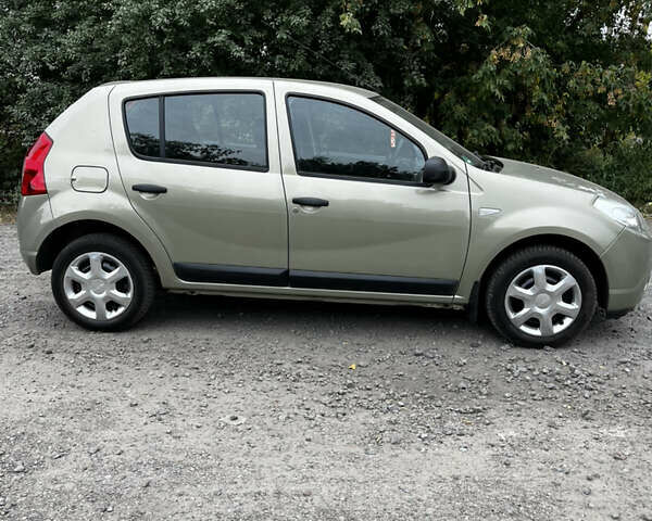 Дачія Sandero, об'ємом двигуна 1.4 л та пробігом 157 тис. км за 5450 $, фото 5 на Automoto.ua