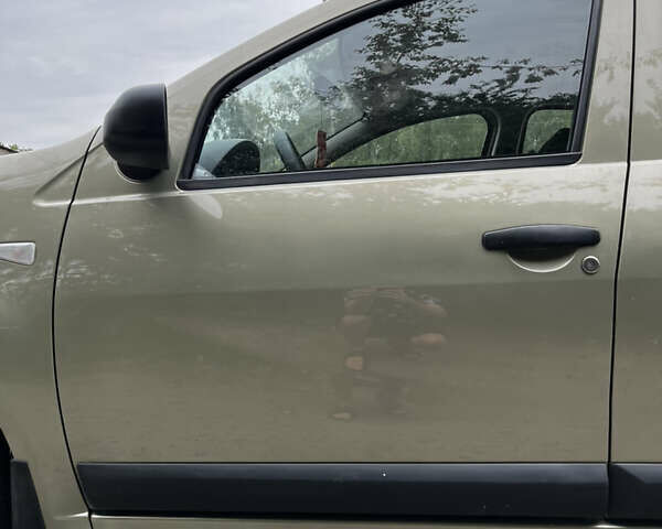 Дачія Sandero, об'ємом двигуна 1.4 л та пробігом 157 тис. км за 5450 $, фото 11 на Automoto.ua