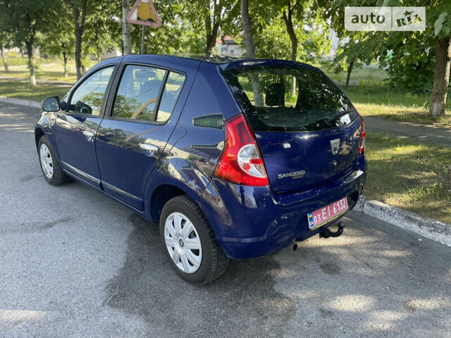 Дачія Sandero, об'ємом двигуна 1.4 л та пробігом 180 тис. км за 4699 $, фото 2 на Automoto.ua