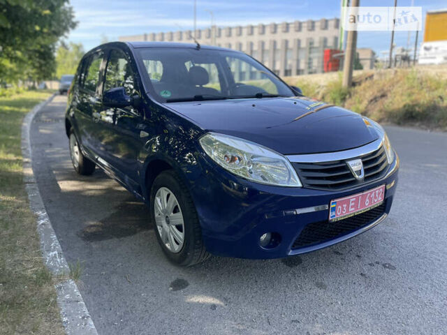 Дачія Sandero, об'ємом двигуна 1.4 л та пробігом 180 тис. км за 4699 $, фото 1 на Automoto.ua