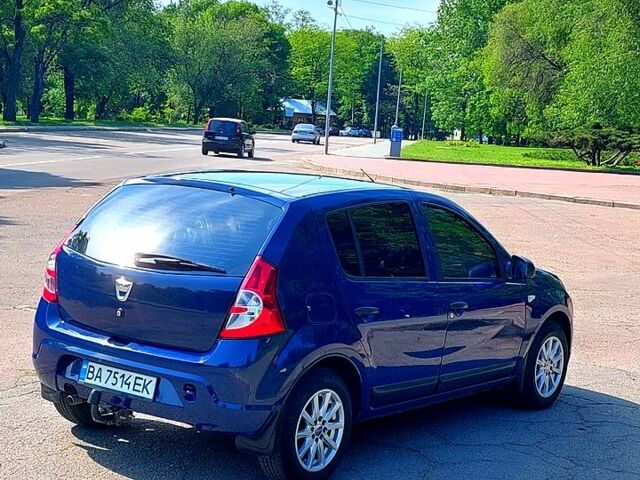 Дачія Sandero, об'ємом двигуна 1.4 л та пробігом 174 тис. км за 5300 $, фото 3 на Automoto.ua