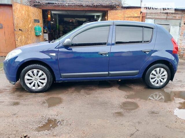 Дачія Sandero, об'ємом двигуна 0 л та пробігом 106 тис. км за 4900 $, фото 3 на Automoto.ua