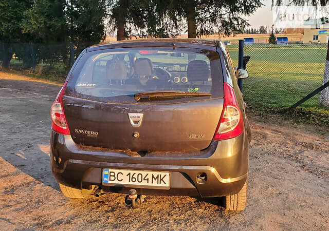 Дачія Sandero, об'ємом двигуна 1.2 л та пробігом 135 тис. км за 3750 $, фото 1 на Automoto.ua