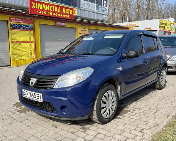 Дачія Sandero, об'ємом двигуна 1.4 л та пробігом 195 тис. км за 4200 $, фото 1 на Automoto.ua