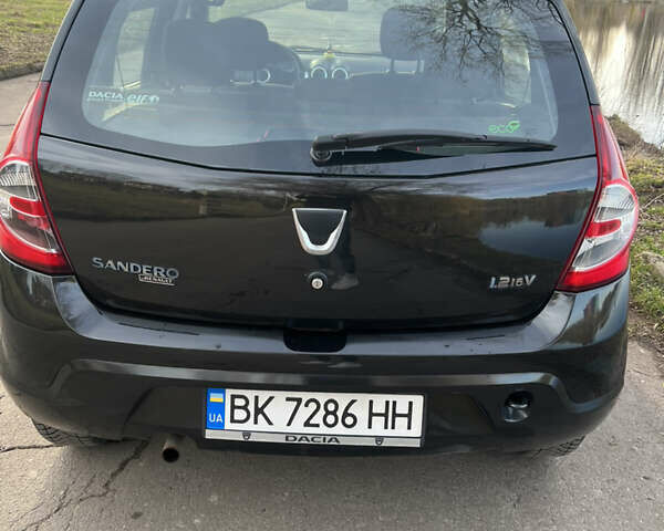 Дачія Sandero, об'ємом двигуна 1.2 л та пробігом 209 тис. км за 4700 $, фото 51 на Automoto.ua