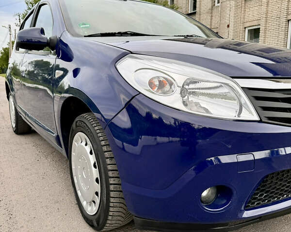 Дачія Sandero, об'ємом двигуна 1.6 л та пробігом 180 тис. км за 4800 $, фото 9 на Automoto.ua