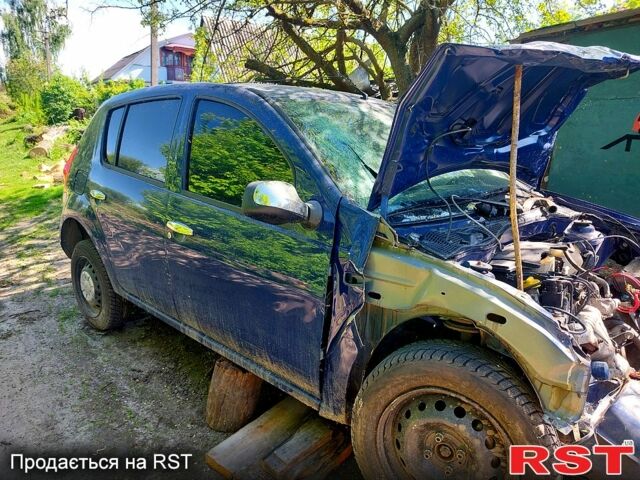 Дачія Sandero, об'ємом двигуна 1.4 л та пробігом 100 тис. км за 2000 $, фото 1 на Automoto.ua