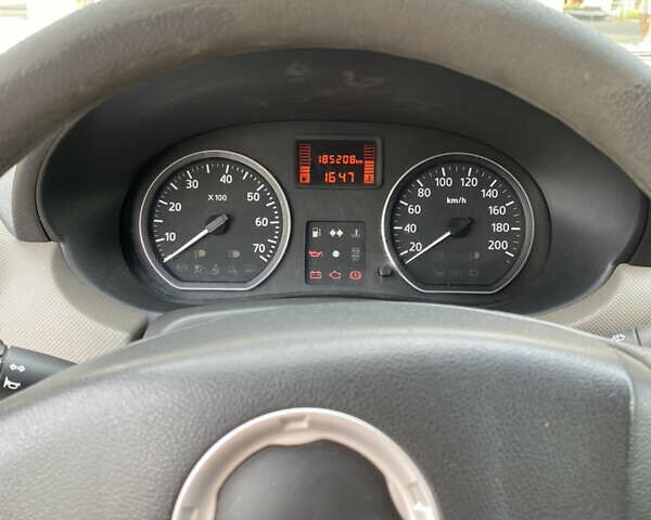 Дачія Sandero, об'ємом двигуна 1.2 л та пробігом 185 тис. км за 5250 $, фото 7 на Automoto.ua
