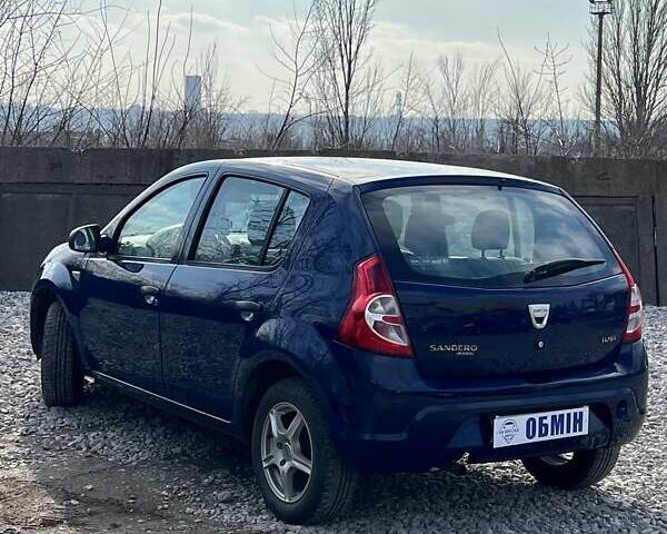 Дачія Sandero, об'ємом двигуна 1.4 л та пробігом 164 тис. км за 4600 $, фото 2 на Automoto.ua