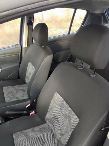 Дачія Sandero, об'ємом двигуна 1.15 л та пробігом 168 тис. км за 4450 $, фото 18 на Automoto.ua
