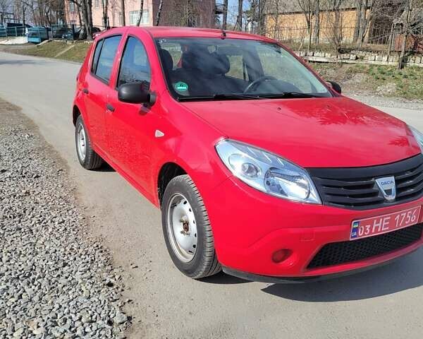 Дачія Sandero, об'ємом двигуна 0 л та пробігом 102 тис. км за 4300 $, фото 1 на Automoto.ua