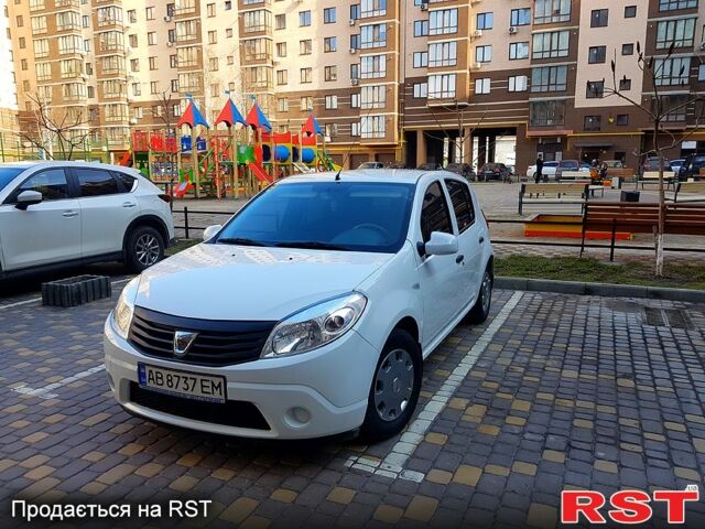 Дачія Sandero, об'ємом двигуна 1.4 л та пробігом 241 тис. км за 4350 $, фото 13 на Automoto.ua