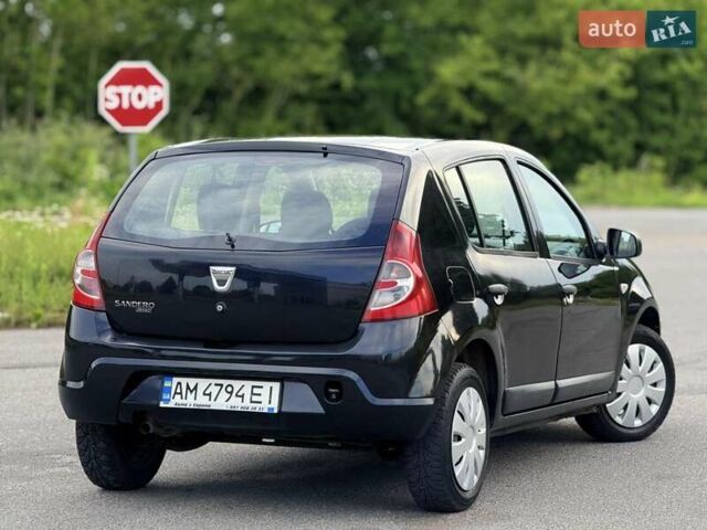 Дачия Сандеро, объемом двигателя 1.2 л и пробегом 250 тыс. км за 4100 $, фото 3 на Automoto.ua