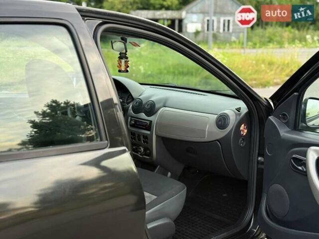 Дачия Сандеро, объемом двигателя 1.2 л и пробегом 250 тыс. км за 4100 $, фото 6 на Automoto.ua