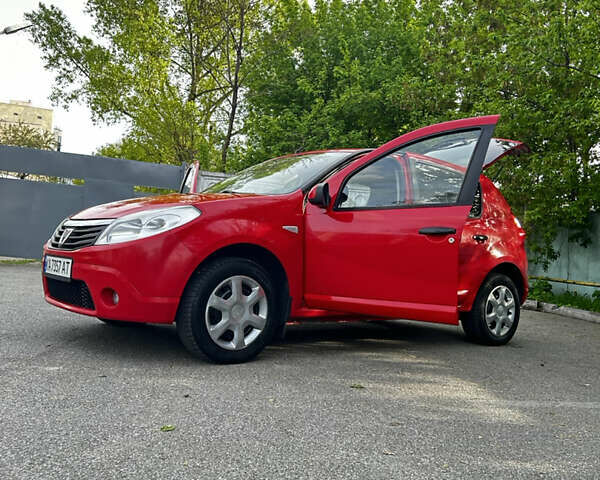 Дачія Sandero, об'ємом двигуна 1.4 л та пробігом 326 тис. км за 5500 $, фото 8 на Automoto.ua