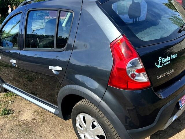 Дачія Sandero, об'ємом двигуна 1.6 л та пробігом 131 тис. км за 6400 $, фото 4 на Automoto.ua