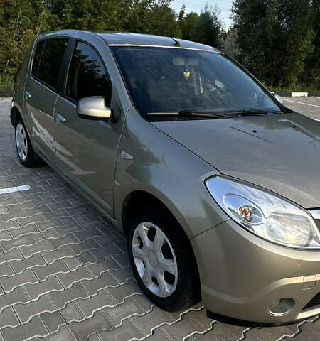 Дачія Sandero, об'ємом двигуна 1.1 л та пробігом 241 тис. км за 4500 $, фото 15 на Automoto.ua