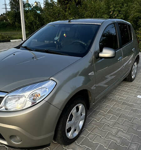 Дачія Sandero, об'ємом двигуна 1.1 л та пробігом 241 тис. км за 4500 $, фото 14 на Automoto.ua