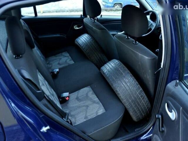 Дачия Сандеро, объемом двигателя 1.2 л и пробегом 123 тыс. км за 4900 $, фото 21 на Automoto.ua