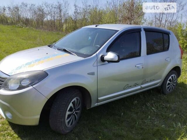 Дачія Sandero, об'ємом двигуна 1.2 л та пробігом 155 тис. км за 4600 $, фото 9 на Automoto.ua