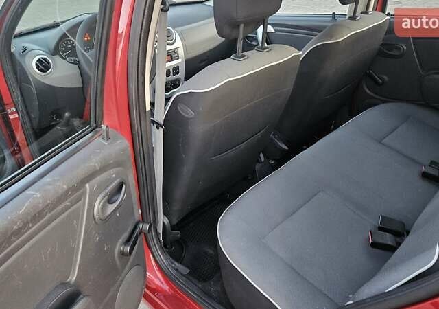 Дачія Sandero, об'ємом двигуна 1.2 л та пробігом 208 тис. км за 4999 $, фото 9 на Automoto.ua
