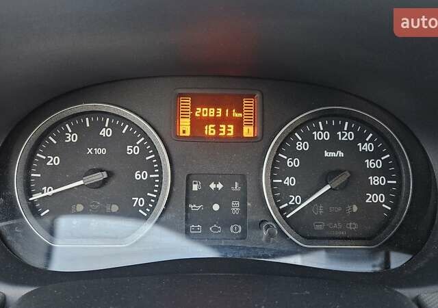 Дачія Sandero, об'ємом двигуна 1.2 л та пробігом 208 тис. км за 4999 $, фото 15 на Automoto.ua